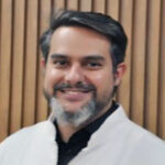 Dr. Daniel Marcos Rodrigues da Cunha CaldasPediatra